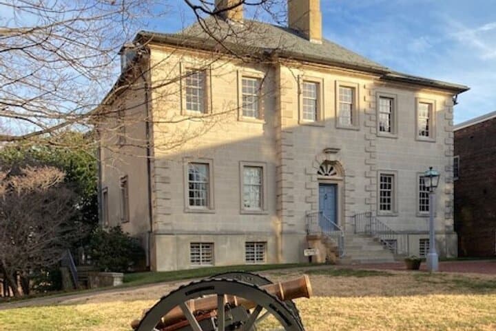 Walking Tour of George Washington's Alexandria: Old Town History Walk photo 3