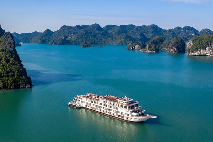 Two-Day Luxury Cruise Through Halong Bay’s Limestone Isles