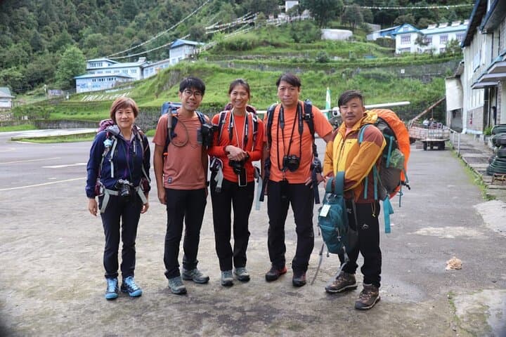12-Day Everest Base Camp Trek: Lukla to Kala Patthar High-Altitude Journey photo 5