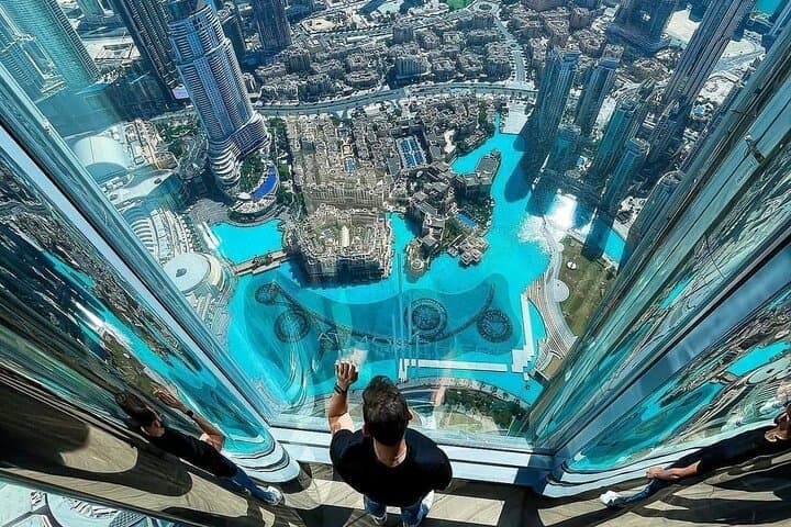 Burj Khalifa At The Top Ticket with Rooftop Dining Experience — Dubai Skyline Views & Rooftop Meal photo 3