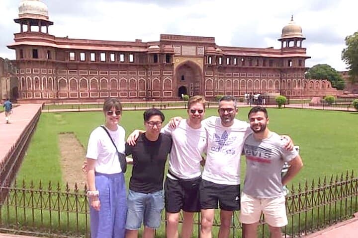Same-Day Taj Mahal & Agra Fort Tour from Delhi with 5-Star Lunch photo 2