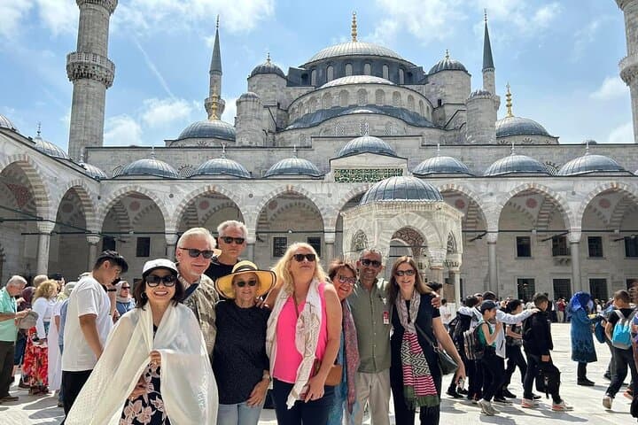 Istanbul Old City Private Heritage Expedition: Full-Day Guided Tour of Hagia Sophia, Topkapı & Grand Bazaar photo 2