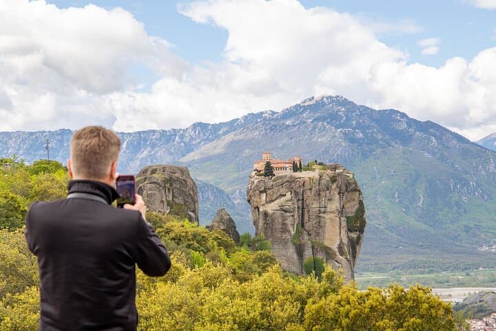 Meteora Monastic Heritage: Private Full-Day Monasteries Tour photo 4