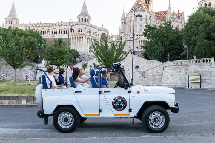 Private Budapest Jeep Tour: Citadella, Buda Castle & Danube Panorama photo 5