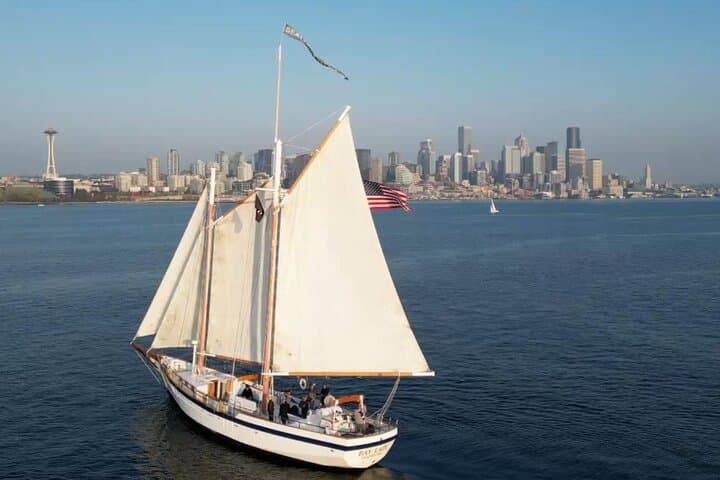 Tall Ship Brunch Cruise on Puget Sound: Seattle Waterfront Buffet Sail photo 4
