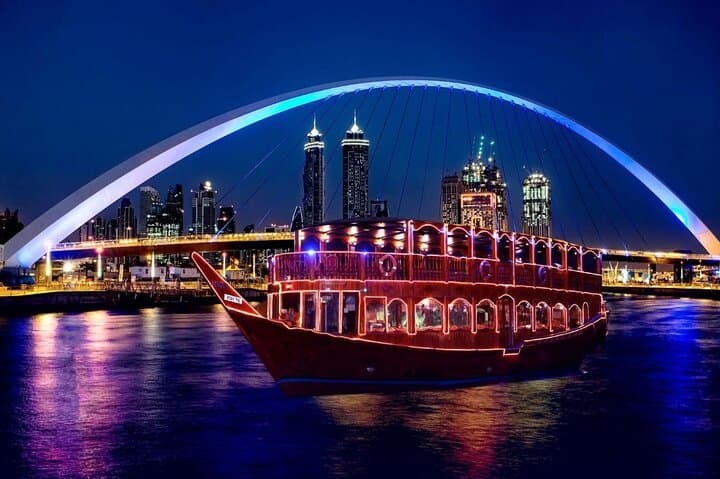 Dubai Canal Royal Dinner Cruise: Evening Buffet & City Lights