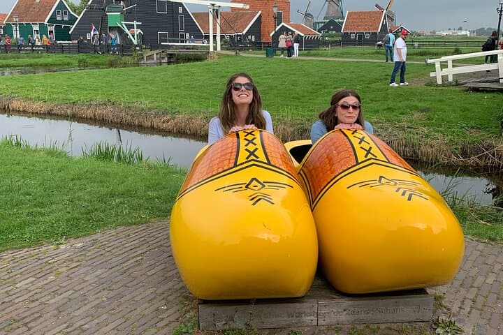 Zaanse Schans Windmills, Cheese Tasting & Volendam: Half-Day Private Tour from Amsterdam photo 5