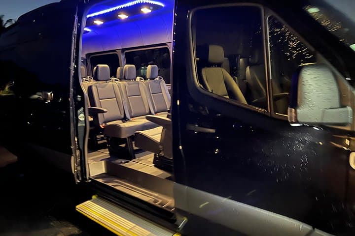 Fort Lauderdale Airport Private Transfer — Private Door-to-Door Service photo 2