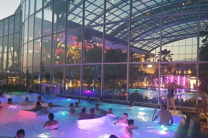 Therme Bucuresti Skip-the-Line Ticket with Transfer from Bucharest photo 3