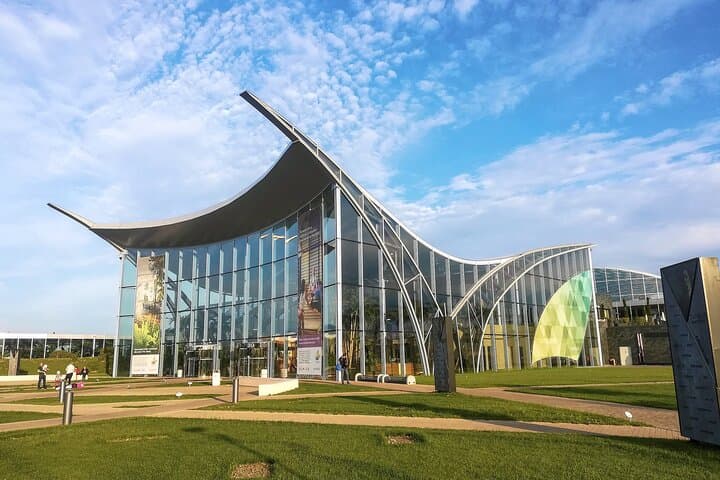 Therme Bucuresti Skip-the-Line Ticket with Transfer from Bucharest photo 5