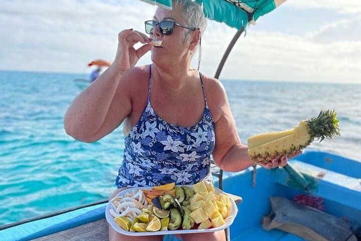 Snorkel Mnemba Island: Half-Day Private Sea Turtle Aquarium Experience photo 4