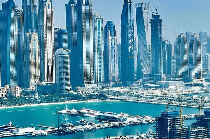 Discover Abu Dhabi: Guided City Tour to Sheikh Zayed, Corniche & Cultural Highlights