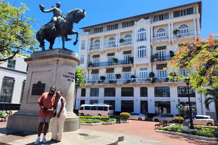 Panama City Private Historical Tour and Miraflores Locks Experience photo 2