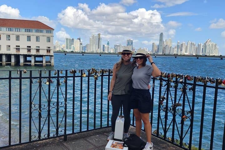 Panama City Private Historical Tour and Miraflores Locks Experience photo 3