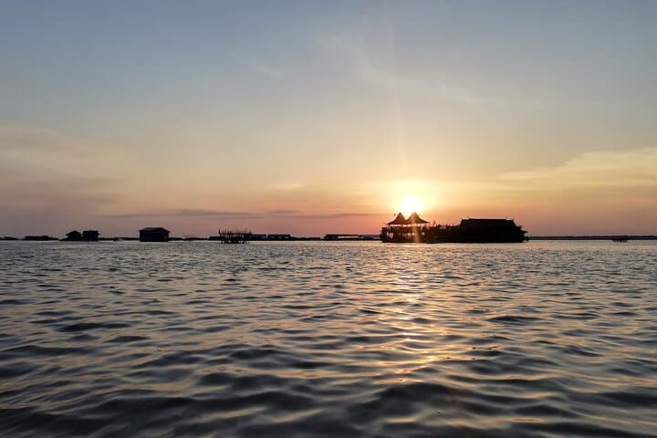 Kampong Phluk & Tonle Sap Village Tour from Siem Reap: Stilt Houses, Boat Rides, Local Life photo 4