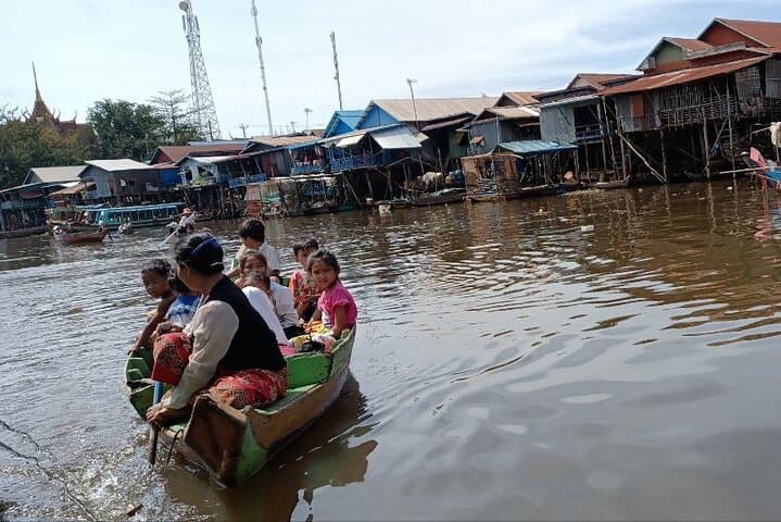 Kampong Phluk & Tonle Sap Village Tour from Siem Reap: Stilt Houses, Boat Rides, Local Life photo 3