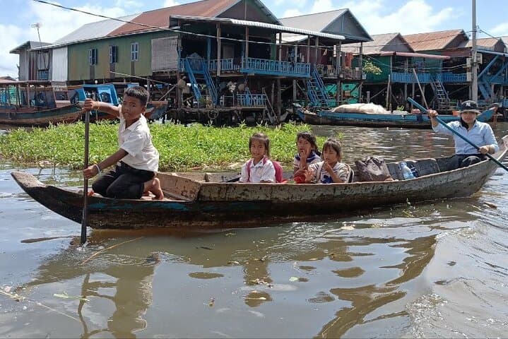 Kampong Phluk & Tonle Sap Village Tour from Siem Reap: Stilt Houses, Boat Rides, Local Life photo 2