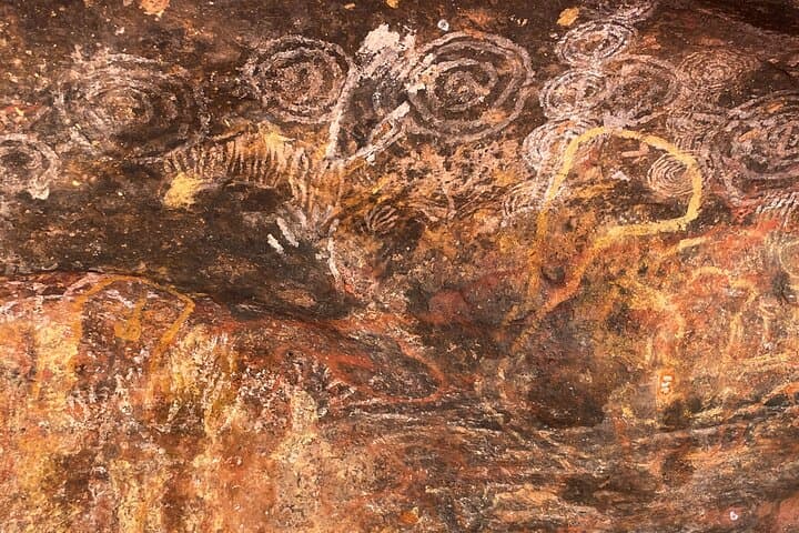 Uluru Private Tour: Sunrise or Sunset with an Aboriginal Guide photo 6
