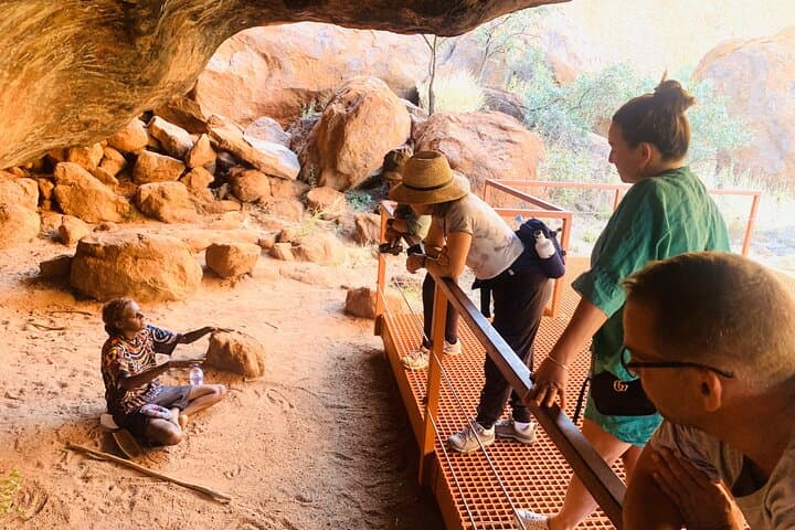 Uluru Private Tour: Sunrise or Sunset with an Aboriginal Guide photo 2