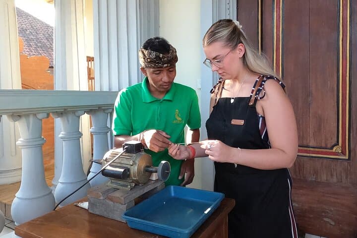 Private Bali Silver Jewelry Making Class in Celuk - Traditional Hands-On Workshop photo 5