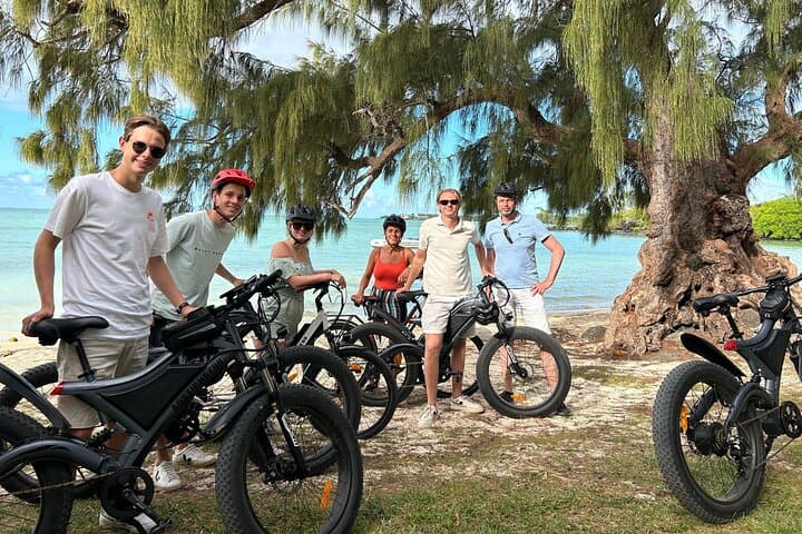 north-coast-mauritius-e-bike-tour-calodyne-to-anse-la-raie photo 2
