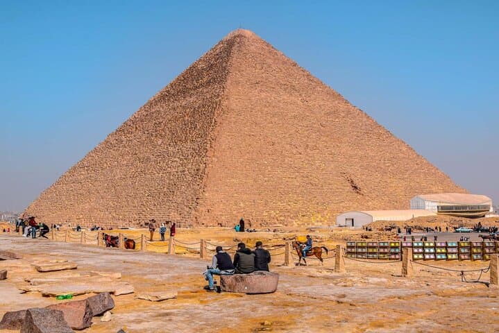 Private Day Trip to Cairo from Sharm el Sheikh — Pyramids, Sphinx & Egyptian Museum photo 5