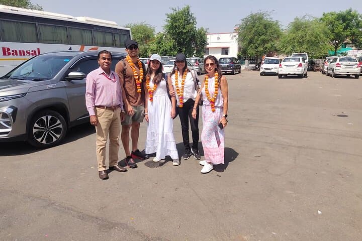 Same-Day Private Tour: Gatimaan Express to Taj Mahal & Agra Fort photo 2