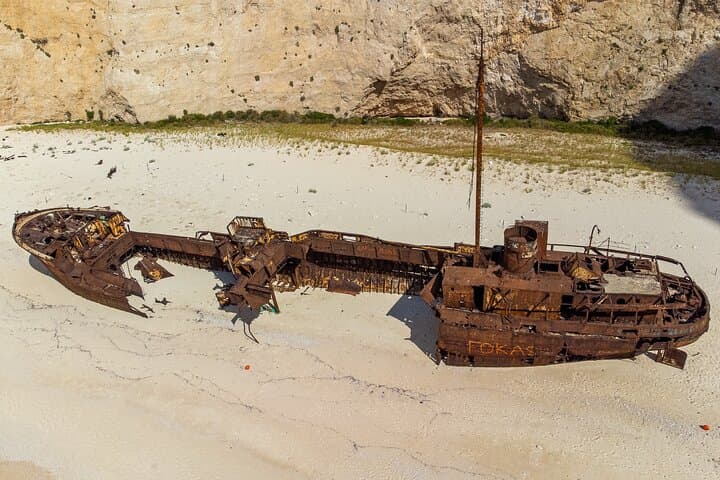 Private Shipwreck and Blue Caves Cruise — Zakynthos Boat Tour photo 3