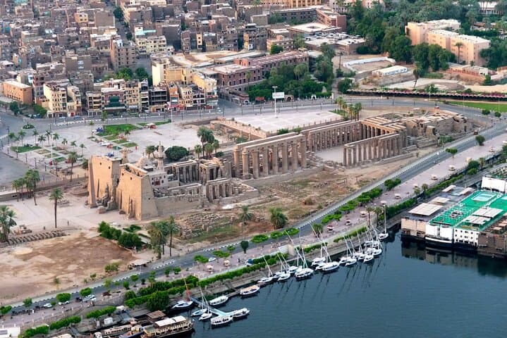 Luxor by Carriage: One-Hour Private Horse-Drawn City Tour photo 2