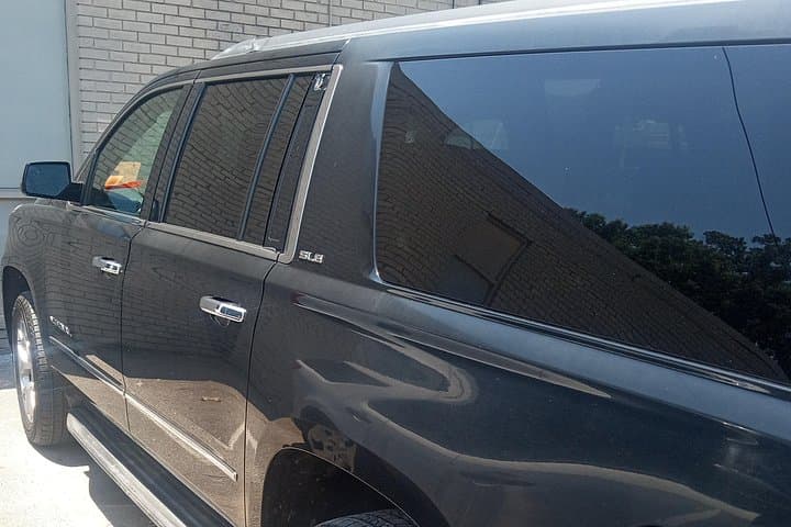 Private Limousine Airport Transfer in Memphis — Seamless City Arrival and Drop-Off photo 2