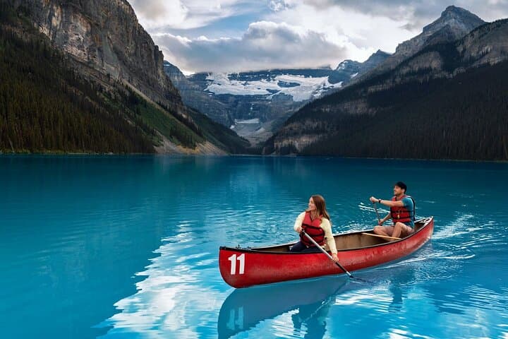 Private Guided Tour to Lake Moraine & Lake Louise — 4–7 Hour Banff Day Trip photo 3
