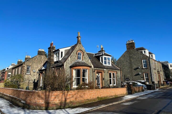 5-Day English Speaking Course Around Edinburgh: Hikes, Castles & Conversation photo 5