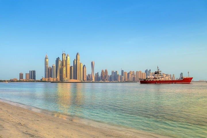 Parasailing in Dubai: Soar Above Dubai Marina and the Jumeirah Coast photo 3