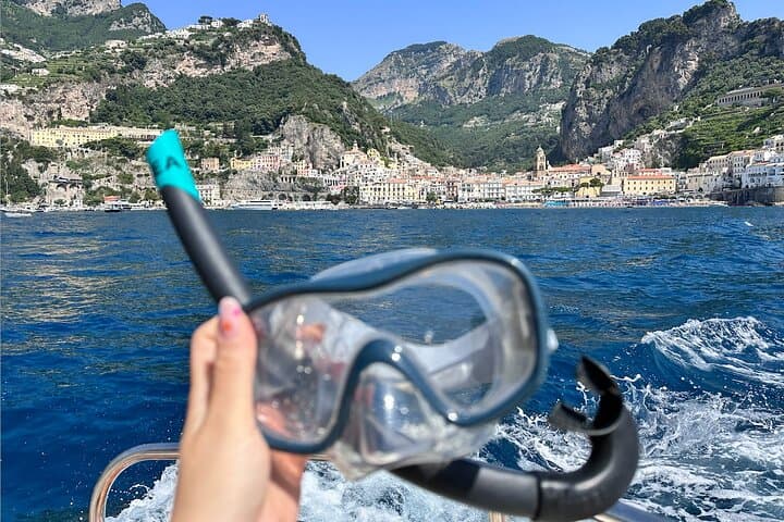 Half-Day Amalfi Coast Boat & Snorkeling Tour from Positano