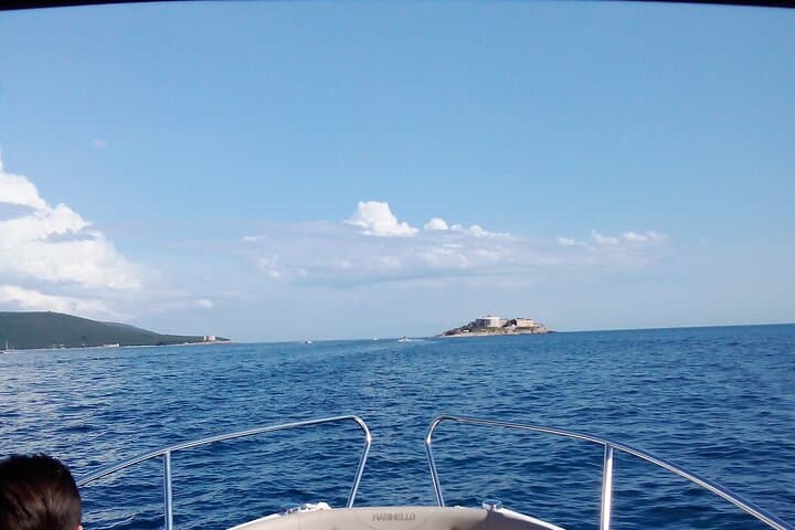 Boka Bay Speedboat: Our Lady of the Rocks, Mamula Fortress & Blue Cave Swim photo 5