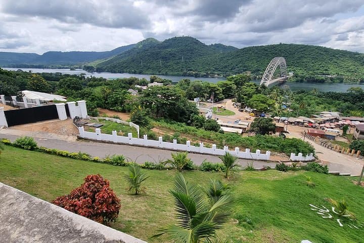 Volta Region Nature Tour: Wli Falls, Tafi Atome Monkeys & Aburi Gardens photo 2