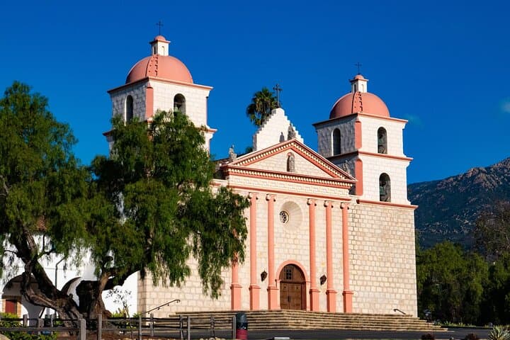Santa Barbara Choco-Vino Private Walking Tour — Downtown Wine & Chocolate Tasting photo 5