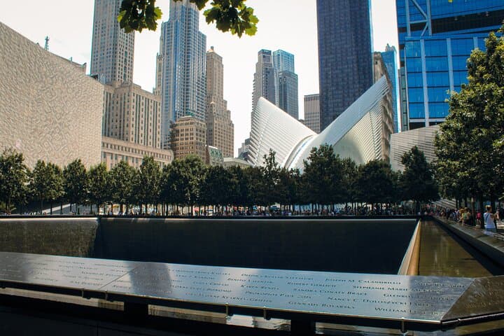 Ground Zero Walking Tour and 9/11 Museum: Private Guided Tribute in Lower Manhattan photo 5