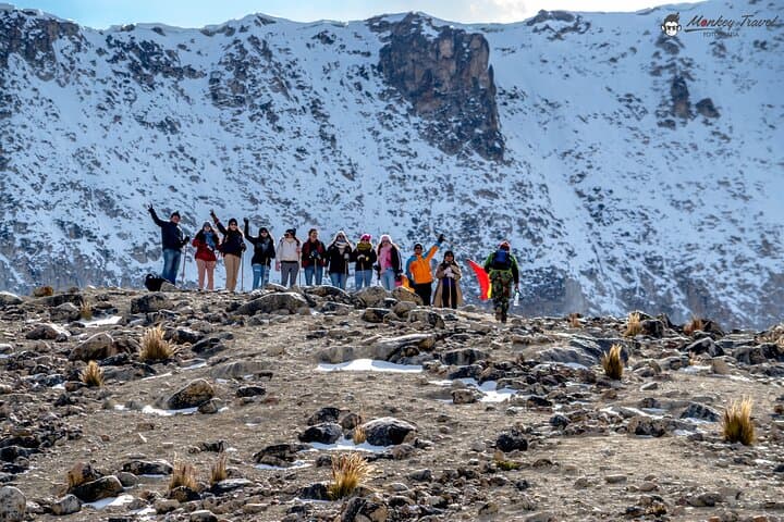 Charquini Lagoon Full-Day Hike: Emerald Lake Trek from La Paz photo 5