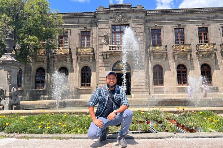 Private Chapultepec Castle Tour with Transport — Mexico City Highlights photo 4