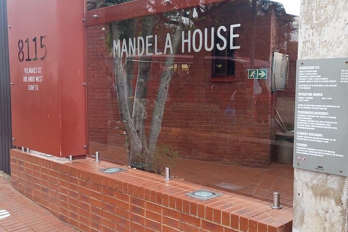 Johannesburg and Pretoria: An 8‑Hour Cultural and Historical City Tour