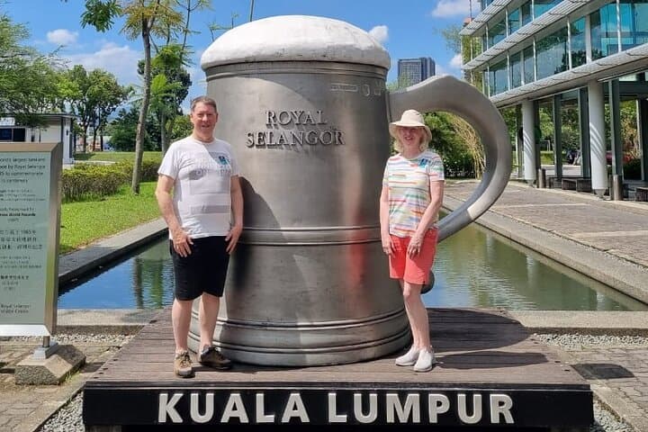 Perfect Day in Kuala Lumpur: City Sights, Batu Caves & Fireflies Night Cruise photo 5