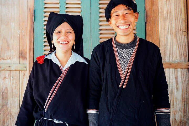 Da Bac Discovery: 2-Day Trek, Village Homestay & Reservoir Adventure from Hanoi