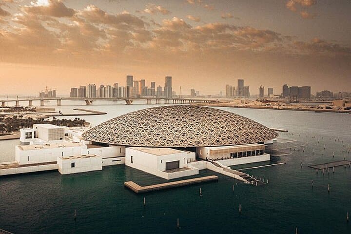 Abu Dhabi in a Day: Louvre Abu Dhabi & Sheikh Zayed Grand Mosque Private Tour photo 3
