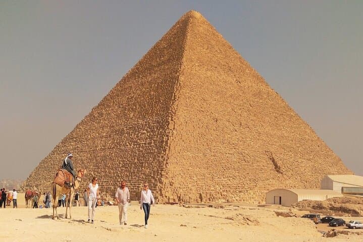 Private Tour: Giza Pyramids & Great Sphinx with Transfers — Insider Guide photo 5