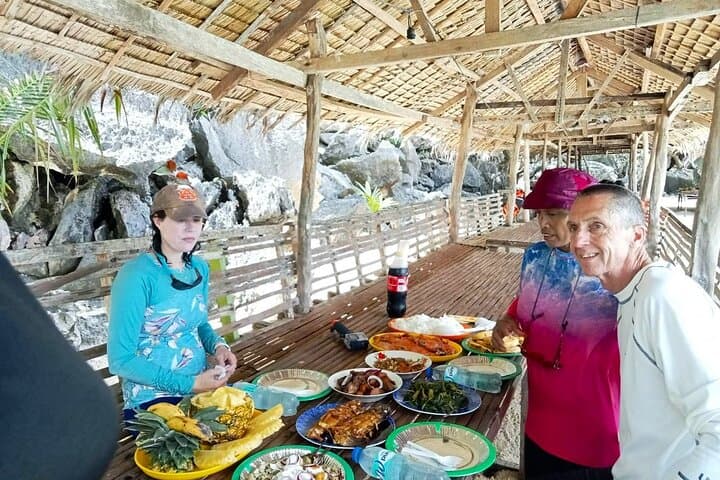 Coron Ultimate Tour: Full-Day Island Hopping to Kayangan Lake, Twin Lagoon & Coral Garden photo 4