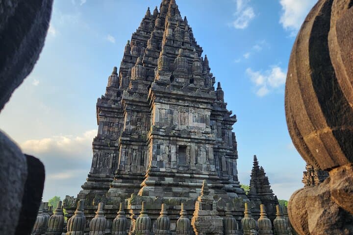 4-Day Yogyakarta to Bromo and Ijen: Borobudur Sunrise, Bromo Jeep Ride & Ijen Crater Hike photo 3