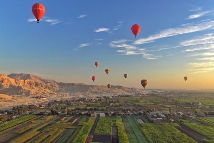 Luxor Sunrise Hot Air Balloon and Nile Felucca Sailing Experience