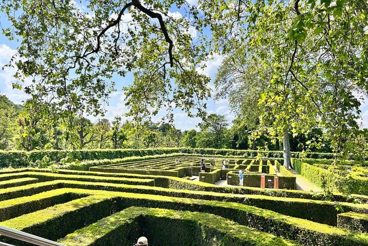 Schönbrunn Palace & Gardens: Small-Group Tour of Vienna's Imperial Grounds photo 3