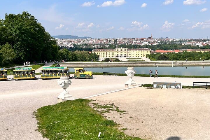 Schönbrunn Palace & Gardens: Small-Group Tour of Vienna's Imperial Grounds photo 2